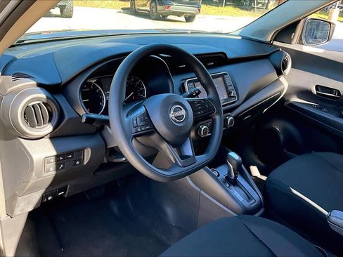 Used 2025 Nissan Kicks Play S image 15