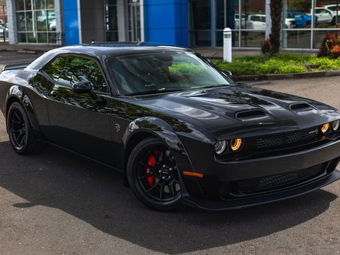 Used 2022 Dodge Challenger SRT Hellcat Redeye RWD image 2