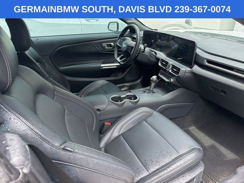 Used 2025 Ford Mustang GT Premium RWD image 40