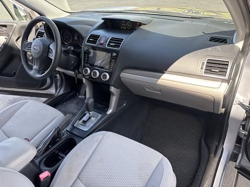 Used 2016 Subaru Forester 2.5i Premium AWD/4WD image 35