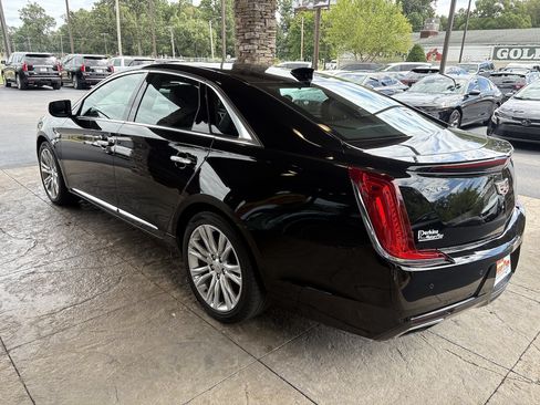 Used 2018 Cadillac XTS Luxury FWD image 8