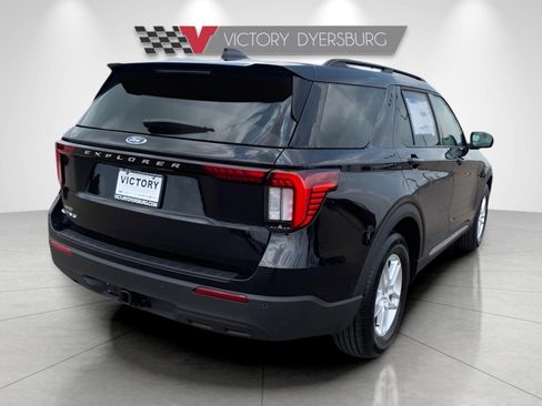 New 2025 Ford Explorer Active image 8