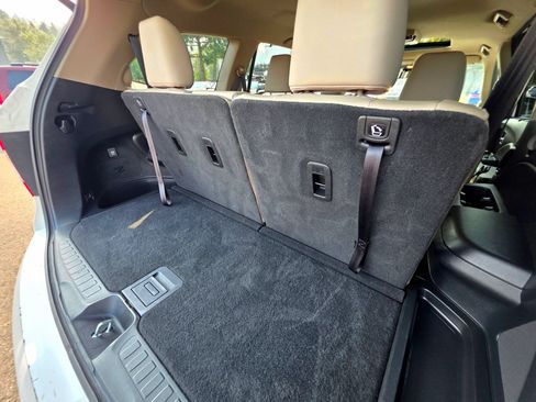 Used 2022 Honda Pilot Touring image 57