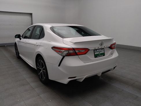 Used 2018 Toyota Camry SE FWD image 5