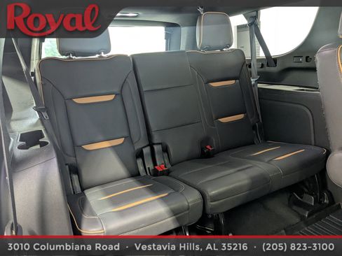 Used 2023 GMC Yukon XL AT4 w/ LPO, Floor Liner Package AWD/4WD image 11