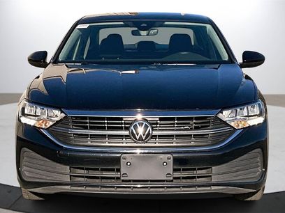 Used 2024 Volkswagen Jetta SE