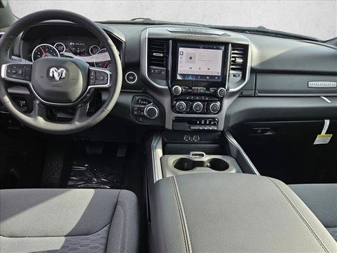 New 2026 RAM 1500 Big Horn AWD/4WD image 14