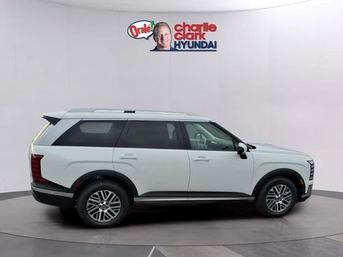 New 2026 Hyundai Palisade SEL FWD image 6