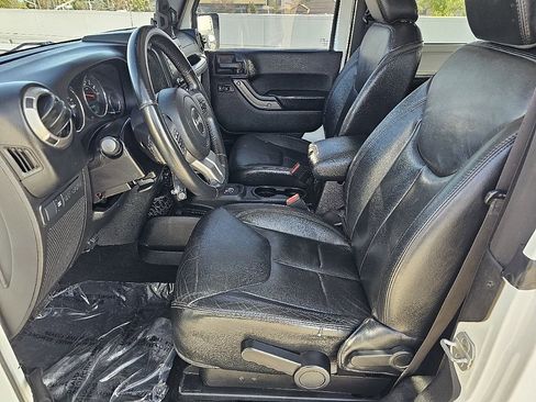 Used 2013 Jeep Wrangler Sahara image 22