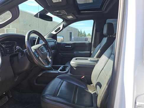 Used 2022 GMC Sierra 1500 Denali AWD/4WD image 12