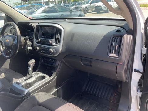Used 2022 Chevrolet Colorado LT w/ Fleet Safety Package AWD/4WD image 23