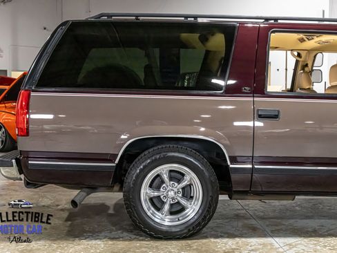 Used 1997 Chevrolet Suburban 2WD w/ Preferred Equipment Group 3 image 25