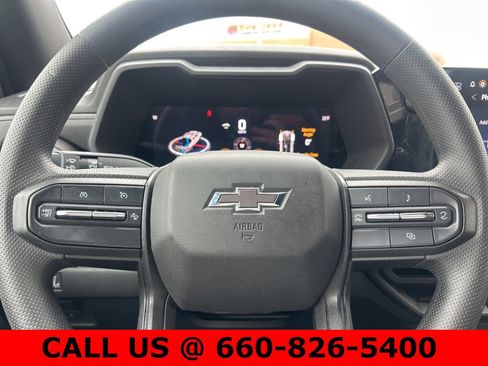 Used 2024 Chevrolet Colorado Trail Boss w/ Technology Package image 14