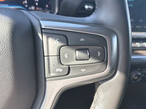 Used 2025 Chevrolet Silverado 1500 LT AWD/4WD image 18