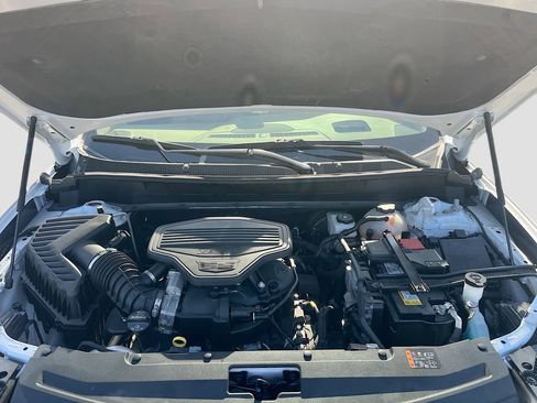 Used 2024 Cadillac XT6 Sport w/ Platinum Package AWD/4WD image 33