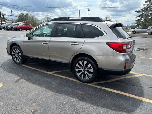Used 2015 Subaru Outback 2.5i Limited image 6