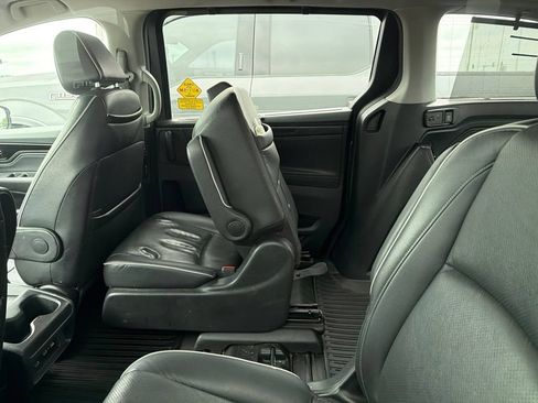 Used 2023 Honda Odyssey Elite image 8