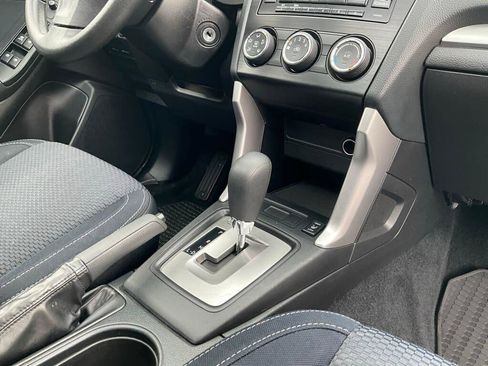 Used 2015 Subaru Forester 2.5i Premium w/ All-Weather Package image 18