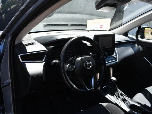 Certified 2023 Toyota Corolla Cross LE w/ Moonroof Package AWD/4WD image 14
