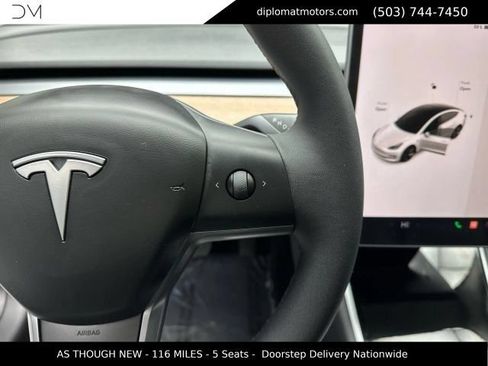 Used 2020 Tesla Model 3 Standard Range Plus RWD image 26