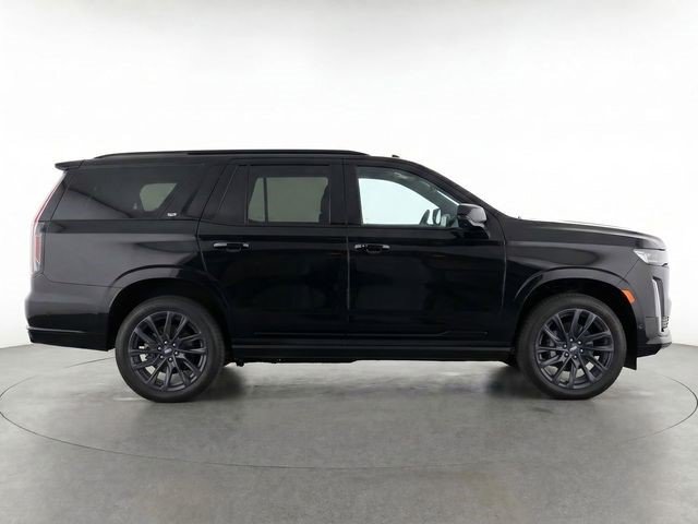 Certified 2024 Cadillac Escalade Sport Platinum w/ LPO, ONYX Package AWD/4WD image 3
