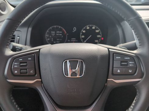 Used 2025 Honda Ridgeline RTL image 18