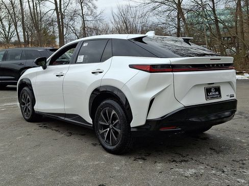 New 2026 Lexus RZ 450e AWD image 3