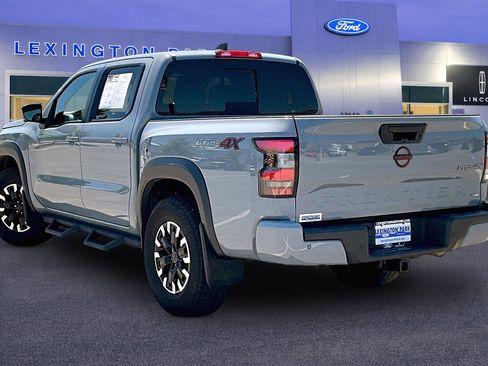 Used 2023 Nissan Frontier PRO-4X w/ Pro Convenience Package AWD/4WD image 4