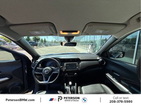 Used 2020 Nissan Kicks SR w/ SR Premium Package FWD image 17