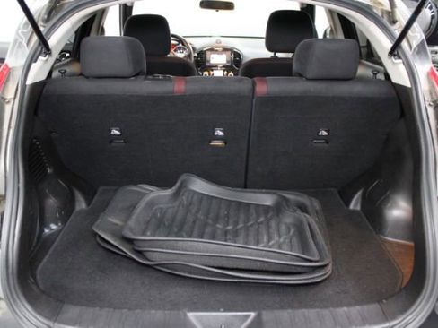 Used 2013 Nissan Juke SV image 22