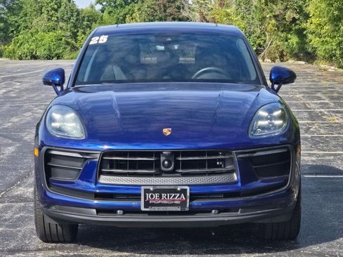 Used 2025 Porsche Macan image 10