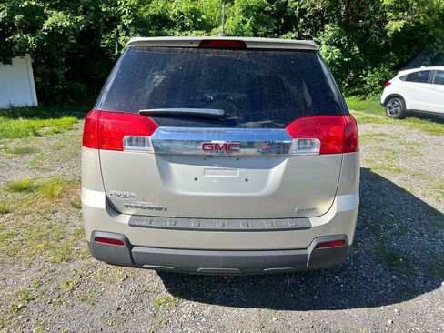Used 2015 GMC Terrain SLE AWD/4WD image 4