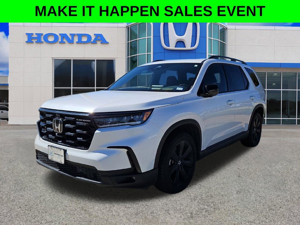 Used 2025 Honda Pilot Black Edition image 2