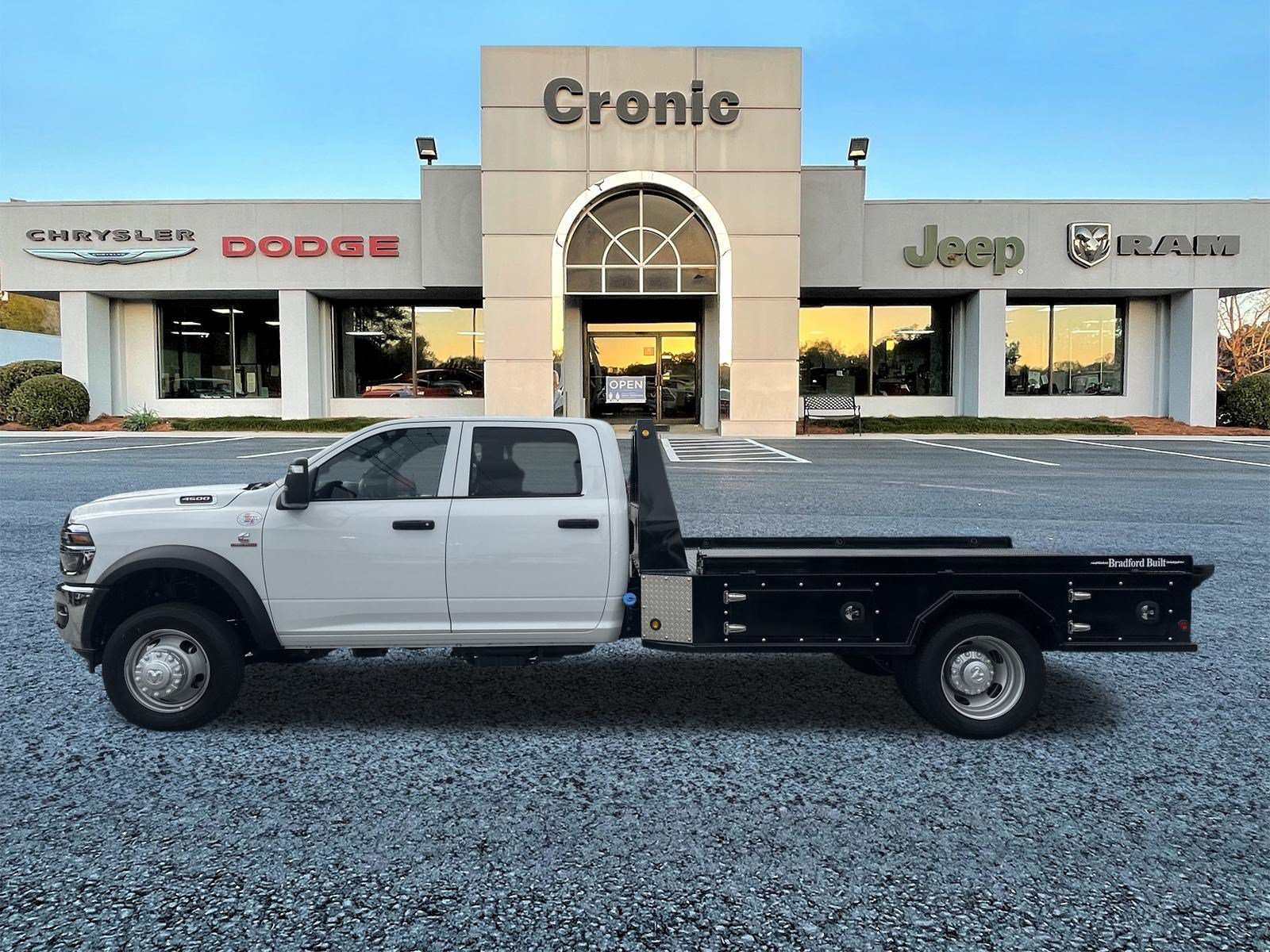 Used 2025 RAM 4500 Tradesman AWD/4WD image 6