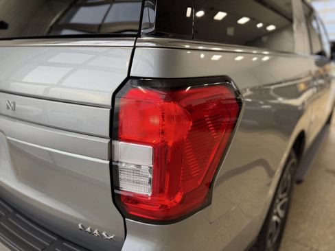 Used 2024 Ford Expedition Max XLT image 18