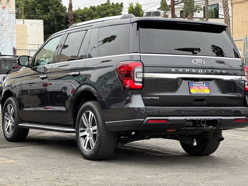 Used 2023 Ford Expedition Limited RWD image 6