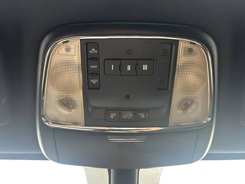 Used 2014 Jeep Grand Cherokee Limited AWD/4WD image 27