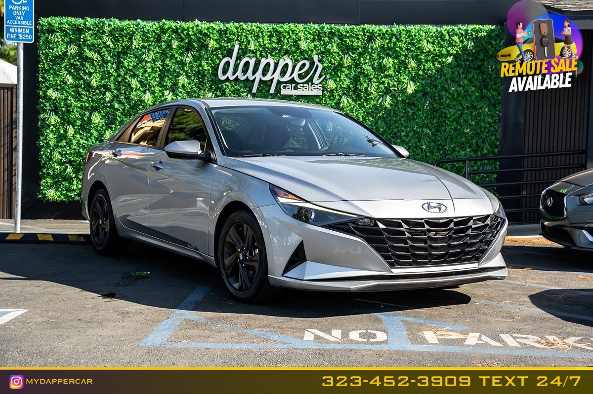 Used 2021 Hyundai Elantra SEL FWD image 3