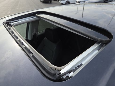 New 2026 Honda CR-V EX image 4