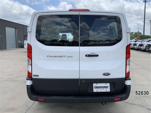 Used 2021 Ford Transit 250 Low Roof RWD image 7