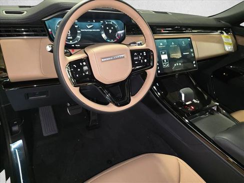 New 2026 Land Rover Range Rover Sport Dynamic SE AWD/4WD image 15