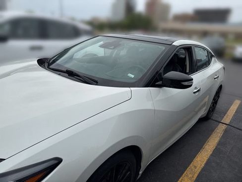 Used 2023 Nissan Maxima SL FWD image 38