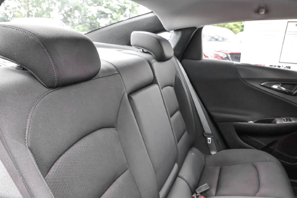 Used 2023 Chevrolet Malibu LT FWD image 33