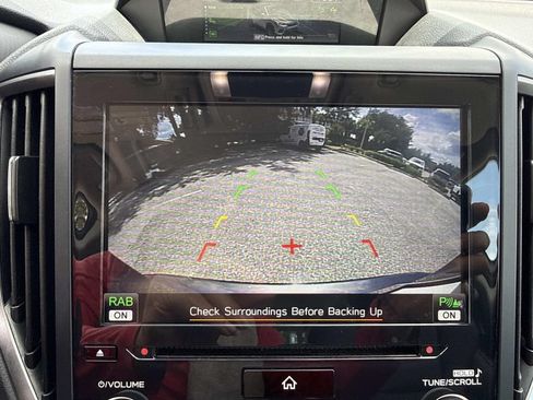 Used 2023 Subaru Forester Touring AWD/4WD image 32