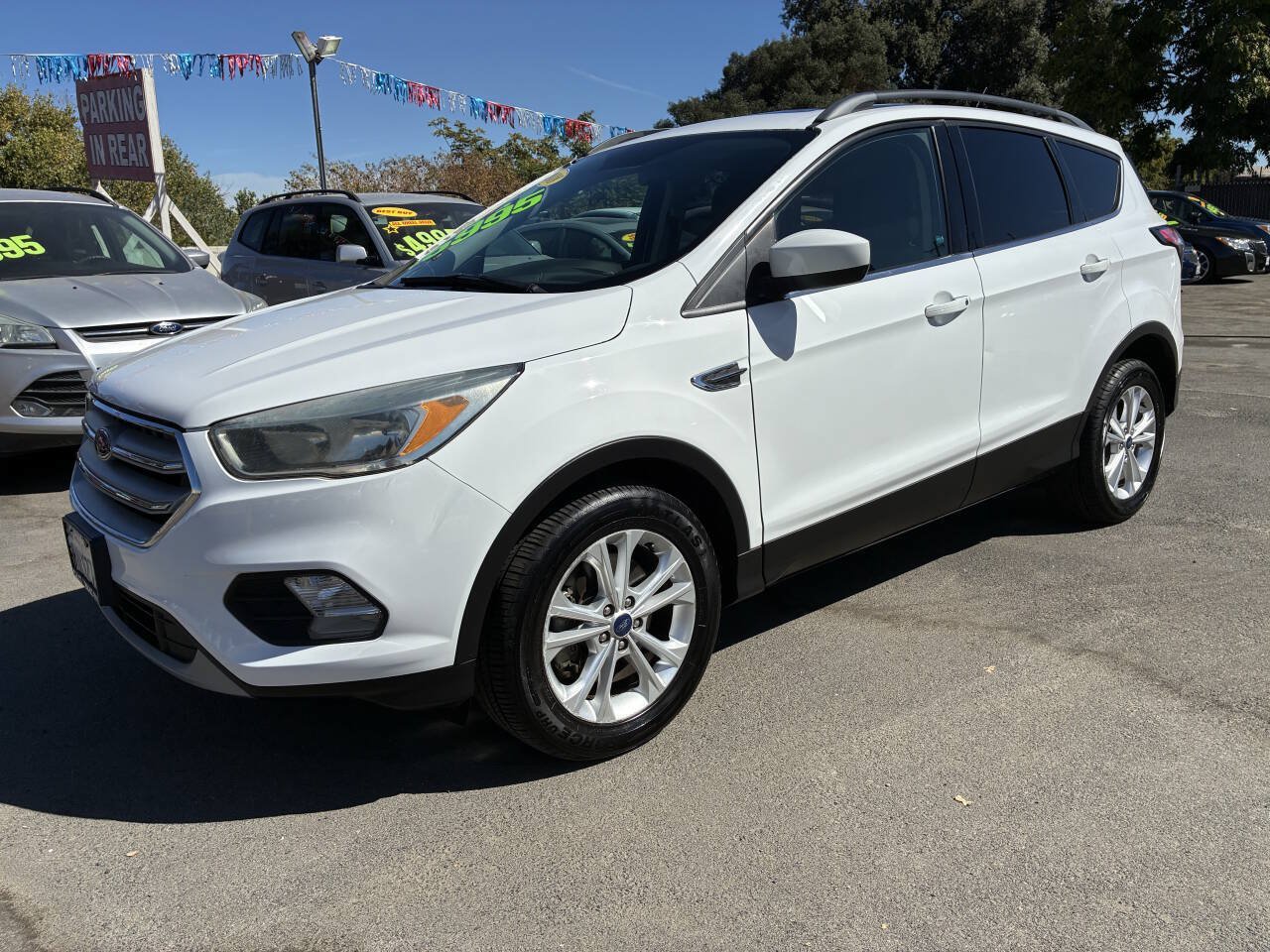 Used 2018 Ford Escape SE AWD/4WD image 1