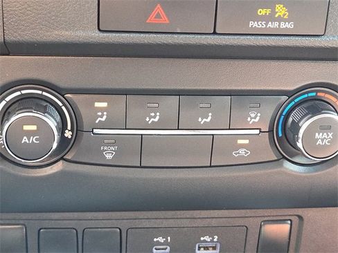 Used 2022 Nissan Frontier SV image 20
