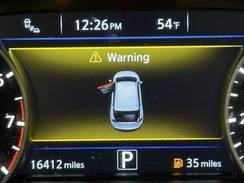 Used 2017 Nissan Murano Platinum w/ Platinum Technology Package image 18