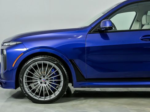 Used 2024 BMW ALPINA XB7 AWD/4WD image 7