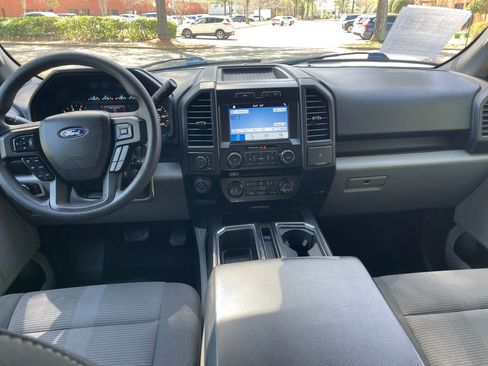 Used 2017 Ford F150 XL w/ Equipment Group 101A Mid AWD/4WD image 15