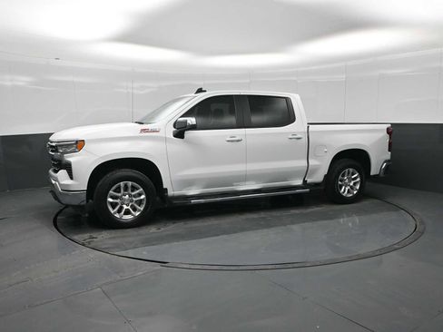 Used 2025 Chevrolet Silverado 1500 LT image 4
